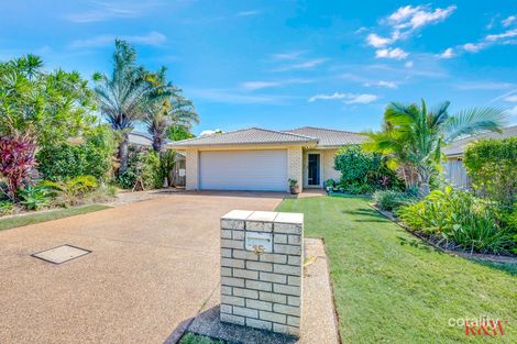 15 Mccallum Cl, Coral Cove, QLD 4670