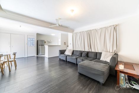 Property photo of 17/50 St Kevins Avenue Benowa QLD 4217