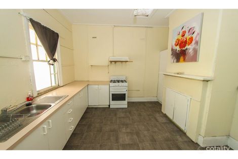 Property photo of 7 Cross Street Bathurst NSW 2795