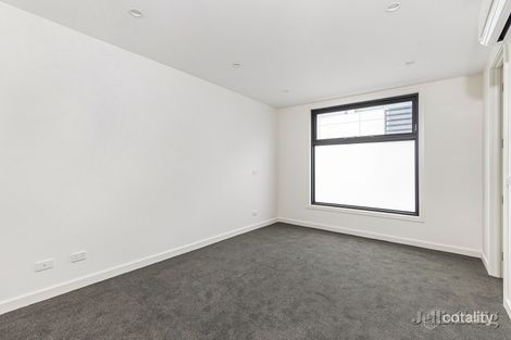 Property photo of 3/18 Glen Orme Avenue McKinnon VIC 3204