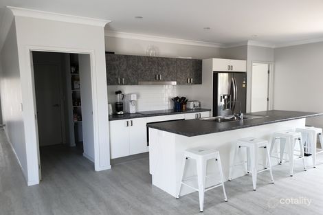 Property photo of 7 Pacific Place Trinity Park QLD 4879