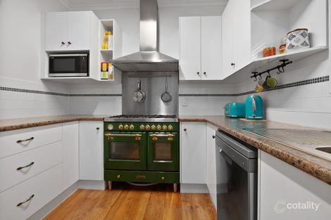 Property photo of 21 Sunflower Place Emerald QLD 4720