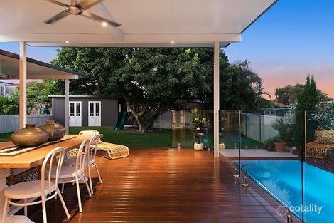 Property photo of 92 McIlwraith Avenue Norman Park QLD 4170