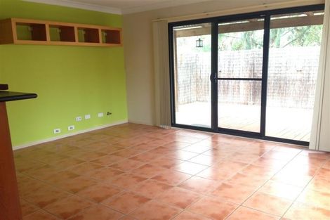Property photo of 15 Reserve Circuit Currans Hill NSW 2567