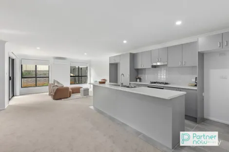 Property photo of 3 Conway Close North Tamworth NSW 2340