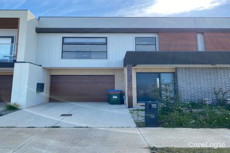 Property photo of 72 Beehive Drive Williams Landing VIC 3027
