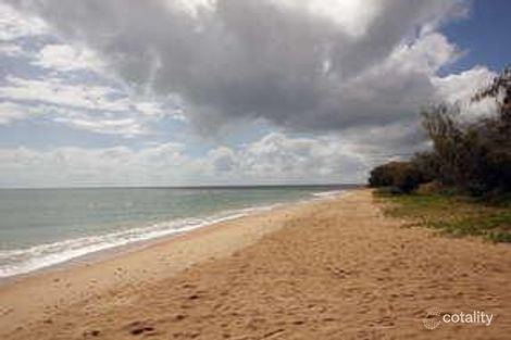 Property photo of 83 Esplanade Point Vernon QLD 4655