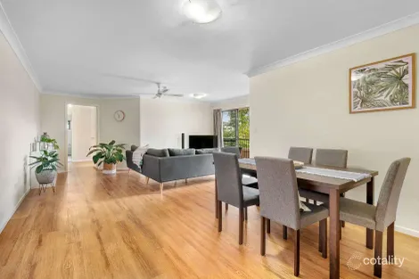 Property photo of 6/116 Clarence Road Indooroopilly QLD 4068