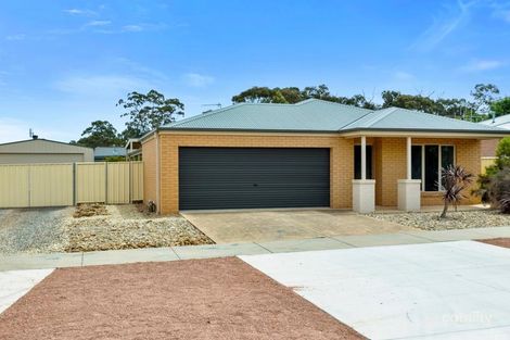 9 Goldsmiths Rd, Eaglehawk, VIC 3556