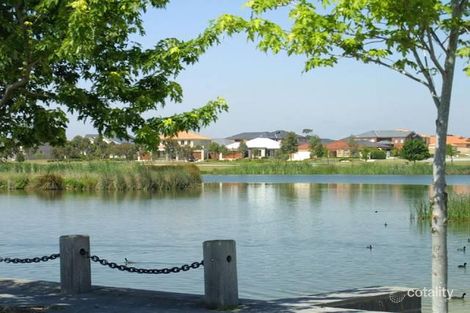 Property photo of 11 The Esplanade Narre Warren South VIC 3805
