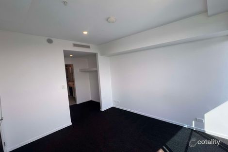 Property photo of 41106/5 Harbour Side Court Biggera Waters QLD 4216