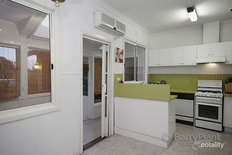 Property photo of 19 Cambra Road Belmont VIC 3216