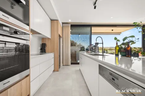 Property photo of 23/2 David Street Turner ACT 2612