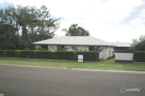 6 Bisdee St, Coral Cove, QLD 4670