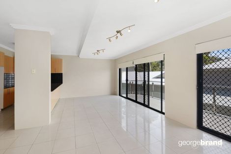 Property photo of 4/27-29 Whiting Avenue Terrigal NSW 2260