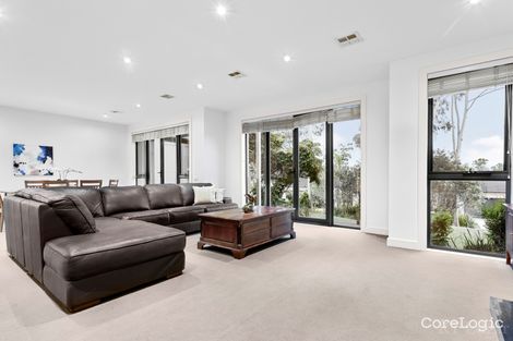 Property photo of 11 Nicklaus Place Chirnside Park VIC 3116