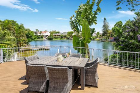 Property photo of 8 San Remo Boulevard Bundall QLD 4217