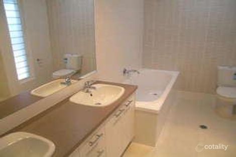 Property photo of 8 Artunga Place Pelican Waters QLD 4551