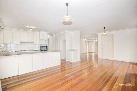 Property photo of 2 Naramah Street Forest Hill VIC 3131