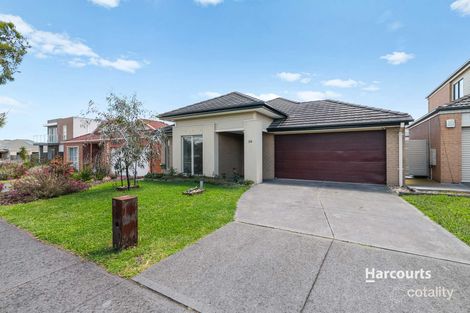 Property photo of 28 Darwin Way Pakenham VIC 3810