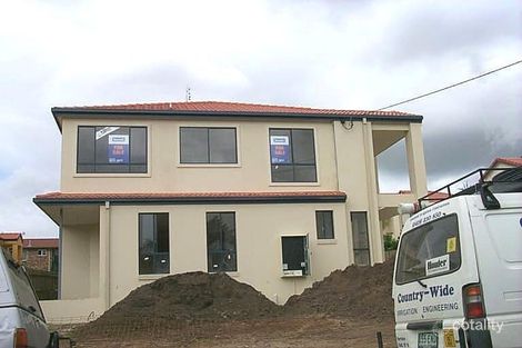 120 Pohlman St, Southport, QLD 4215