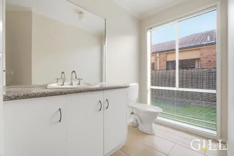 Property photo of 23 Clocktower Court Berwick VIC 3806