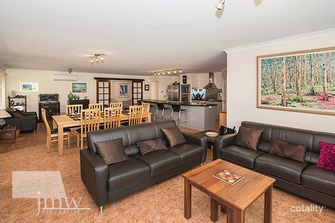 Property photo of 12 Seattle Court Quindalup WA 6281