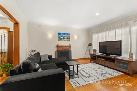 Property photo of 7 Seaview Crescent Mulgrave VIC 3170