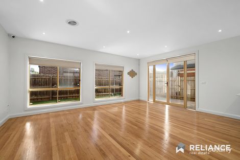 Property photo of 2/8 Officer Court Werribee VIC 3030