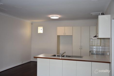Property photo of 32 Fermaner Street Karrinyup WA 6018