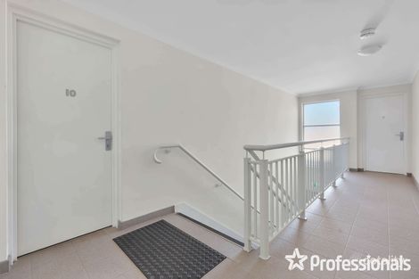 Property photo of 10/2 McDougal Way Baldivis WA 6171