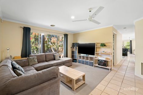 Property photo of 36 Delfin Court Rowville VIC 3178