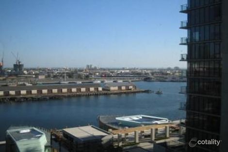 Property photo of 5 Caravel Lane Docklands VIC 3008