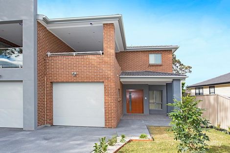1b Hodgkinson Cres, Panania, NSW 2213