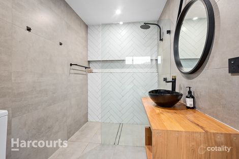 Property photo of 9A Valley View Crescent Albion Park NSW 2527