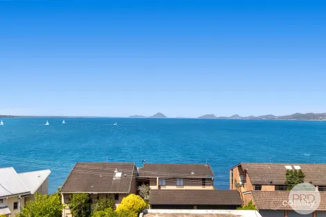 8/5 Mitchell St, Soldiers Point, NSW 2317