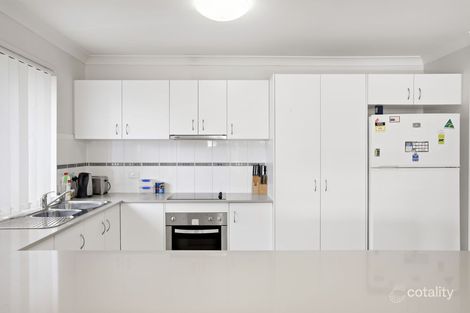 Property photo of 10 Nullarbor Circuit Forest Lake QLD 4078