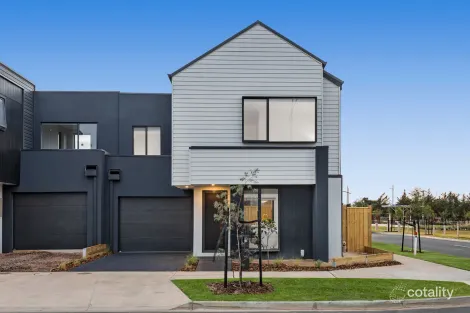 18 Adenmore Cct, Deanside, VIC 3336