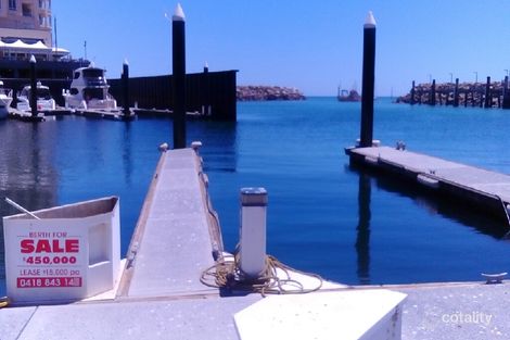 322/4 Holdfast Prom, Glenelg, SA 5045