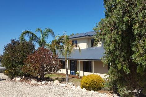 Property photo of 6 Minke Whale Drive Encounter Bay SA 5211