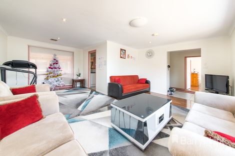 Property photo of 7 Magnolia Boulevard Meadow Heights VIC 3048