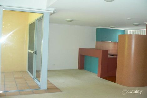 2/14 Lawson St, Southport, QLD 4215