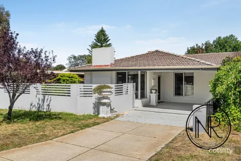 1a Webb St, Rossmoyne, WA 6148