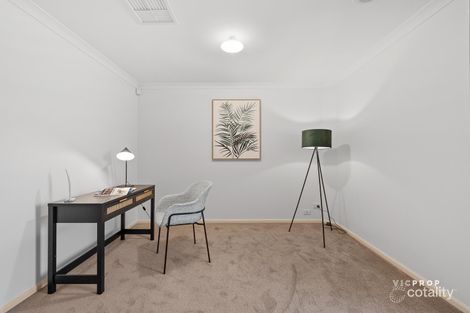 Property photo of 3 Buckmaster Grange Point Cook VIC 3030