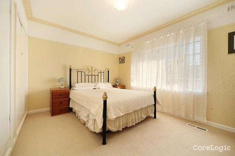 Property photo of 2 Acheron Court Hampton East VIC 3188