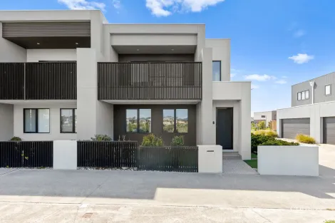 Property photo of 35 Tagore Walk Officer VIC 3809