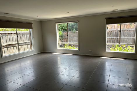 Property photo of 28 Whitecaps Avenue Point Cook VIC 3030