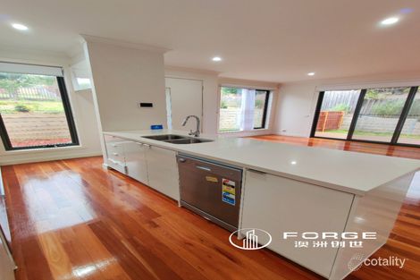 Property photo of 1/9 Thomas Street Doncaster East VIC 3109