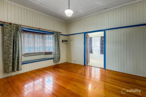 Property photo of 39 Rita Street Holland Park QLD 4121
