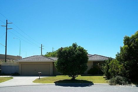 Property photo of 8 Macau Place Warnbro WA 6169